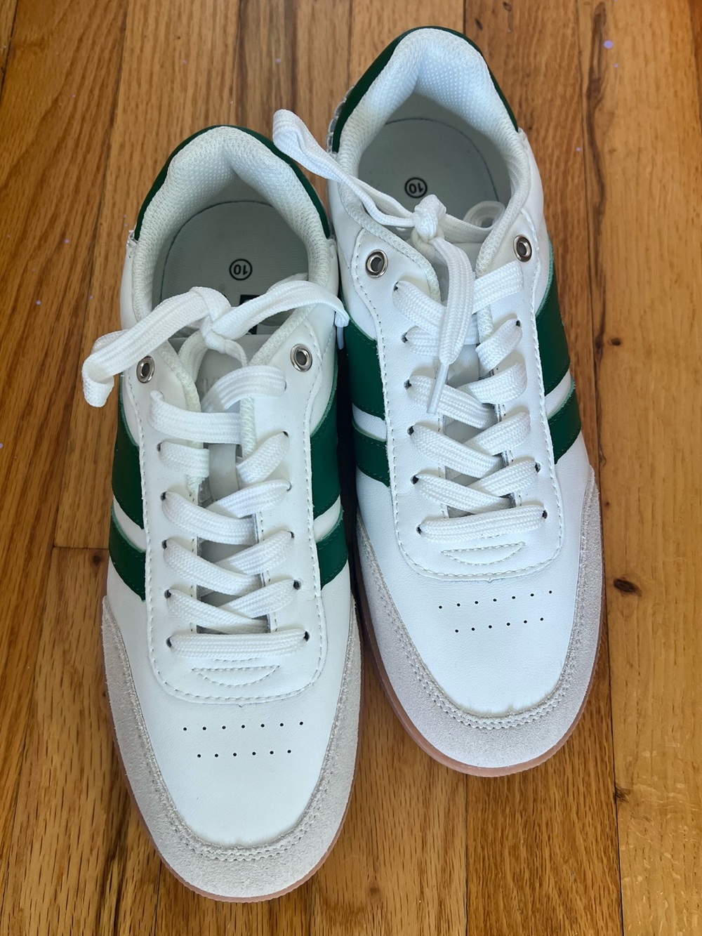 White and Green Women's Sneakers